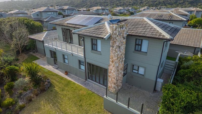 4 Bedroom Property for Sale in Hartenbos Landgoed Western Cape